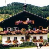 Отель Bauernhof Neudegghof Farmhouse Eben im Pongau в городе Эбен, Австрия