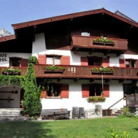 Отель Haus Tyrol в городе Санкт-Ульрих-ам-Пиллерзее, Австрия