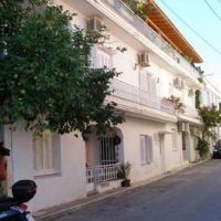 Отель Regina Hostel в городе Агиос-Николаос, Греция