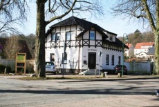Отель Zum Schlossgarten Ralswiek в городе Ральсвик, Германия