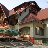 Отель Hotel Szeifert в городе Совата, Румыния