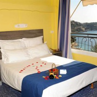 Отель Hotel Regency Roquebrune-Cap-Martin в городе Рокбрюн-Кап-Мартен, Франция