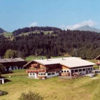 Отель Biobauernhof Mittermoos в городе Фибербрун, Австрия