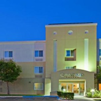 Отель Candlewood Suites Orange County Irvine Spectrum в городе Ирвайн, США