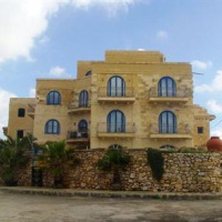 Отель Il-Girna Residence в городе Саннат, Мальта