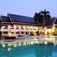 Отель Rimkok Resort Hotel в городе Чианграй, Таиланд