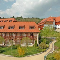 Отель Club Dobogomajor в городе Кестхей, Венгрия