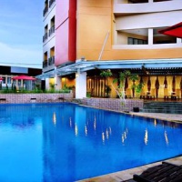 Отель Aston Pontianak Hotel & Convention Center в городе Понтианак, Индонезия
