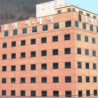Отель Eastern Jewelry Hotel Yeosu в городе Йосу, Южная Корея