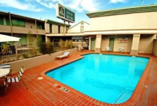 Отель Days Inn & Suites Del Rio в городе Дель Рио, США