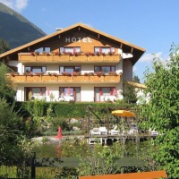 Отель Hotel Panorama Elbigenalp в городе Эльбигенальп, Австрия