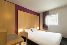 Отель B&B Hotel LILLE Roubaix Centre Gare в городе Рубе, Франция