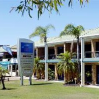 Отель Bribie Waterways Motel в городе Бонгари, Австралия