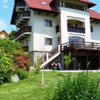 Отель Pensiunea Irina в городе Corbeni, Румыния