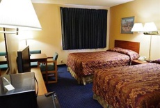 Отель HomeTown Inn and Suites в городе Коламбус Джанкшен, США