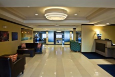Отель Holiday Inn Express Dimondale в городе Даймондейл, США