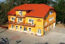 Отель Korona Panzio Transdanubia в городе Rinyaujlak, Венгрия