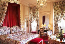 Отель Chateau d'Esclimont в городе Сен-Симфорьен-ле-Шато, Франция