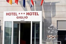 Отель Hotel Motel Giglio в городе Виадана, Италия