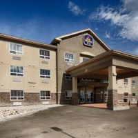 Отель BEST WESTERN PLUS Redwater Inn & Suites в городе Форт-Саскачеван, Канада