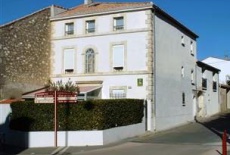 Отель Real South Apartments в городе Salles-d'Aude, Франция