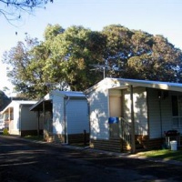 Отель Millicent Lakeside Caravan Park Cabins в городе Миллисент, Австралия