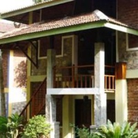 Отель Otel Chalets в городе Гампаха, Шри-Ланка