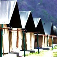 Отель Camp Footloose Tents в городе Нарендра Нагар, Индия