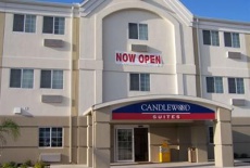 Отель Candlewood Suites Nederland в городе Недерленд, США
