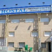 Отель Hostal DS Velilla de San Antonio в городе Велилья-де-Сан-Антонио, Испания