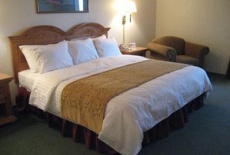 Отель Crossings Inn And Suites Waseca в городе Уосика, США