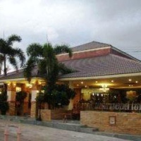 Отель Leelawadee Park & Hotel в городе Пхитсанулок, Таиланд