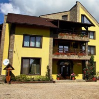 Отель Casa Bradet в городе Intorsura Buzaului, Румыния