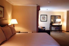 Отель BEST WESTERN Markland Hotel в городе Монтерей Парк, США