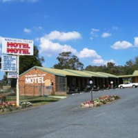 Отель Woomargama Village Hotel Motel в городе Вумаргама, Австралия