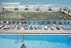 Отель Holiday Inn Oceanside в городе Дженсен Бич, США