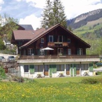 Отель Hotel Garni Alpina Lenk в городе Ленк, Швейцария