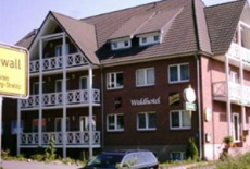 Отель Waldhotel Podewall в городе Тролленхаген, Германия