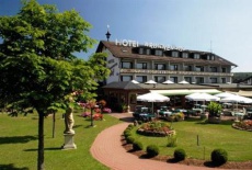 Отель Hotel Brunnenhof Weibersbrunn в городе Вайберсбрунн, Германия
