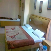Отель Motel Divine International в городе Рурки, Индия