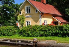 Отель Jonsboda Cafe & Cottages в городе Йонсбуда, Швеция