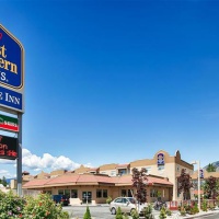 Отель Best Western Sunrise Inn в городе Осуюс, Канада