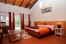 Отель The Valley View Cottage Jungle Lodge 18 kms away from Nainital в городе Бхимтал, Индия
