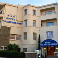 Отель Hotel Plage Des Pins Argeles-sur-Mer в городе Аржелес-Сюр-Мер, Франция