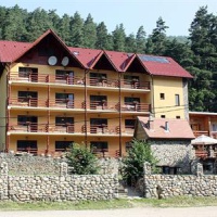 Отель Pension Curmatura Stezii в городе Rasinari, Румыния