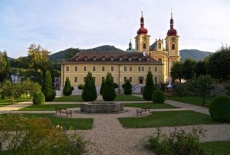 Отель Mezinarodni centrum duchovni obnovy в городе Распенава, Чехия
