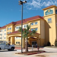 Отель La Quinta Inn & Suites Fort Worth-N Richland Hills в городе Херст, США