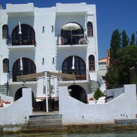 Отель Villa Belmar в городе Эретрия, Греция