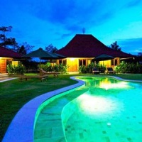 Отель Three Monkeys Villas в городе Uluwatu, Индонезия