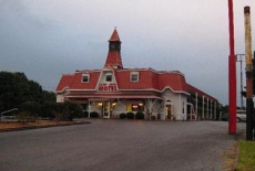 Отель Casey Jones Station Inn в городе Три Вэй, США
